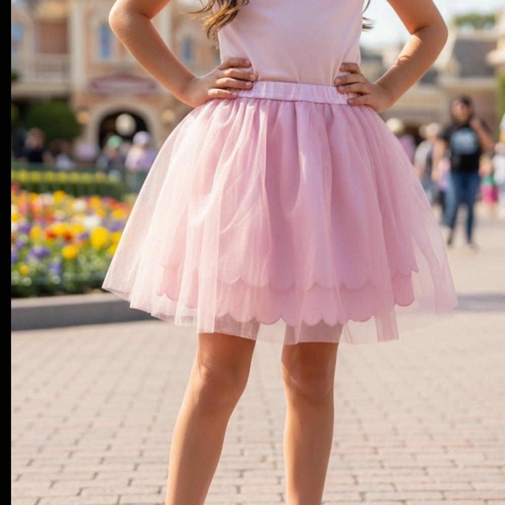DISNEY Elegant Pink Tulle Skirt Size 5/6